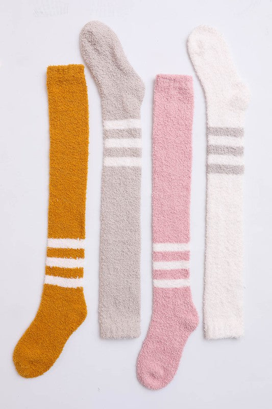 Knee-High Boucle Socks