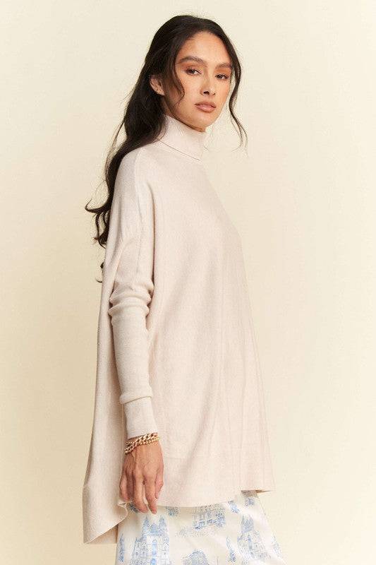 Davi & Dani High-Low Turtleneck Long Sleeve Knit Top