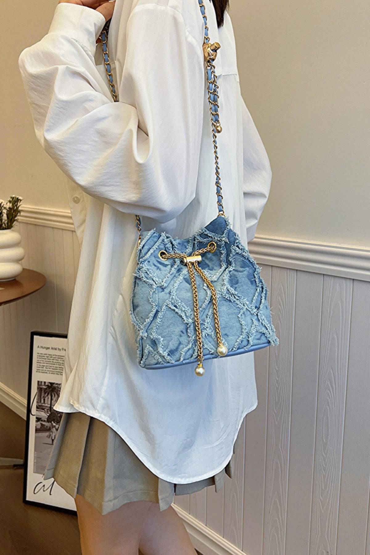 Chain Drawstring Raw Edge Denim Bucket Bag