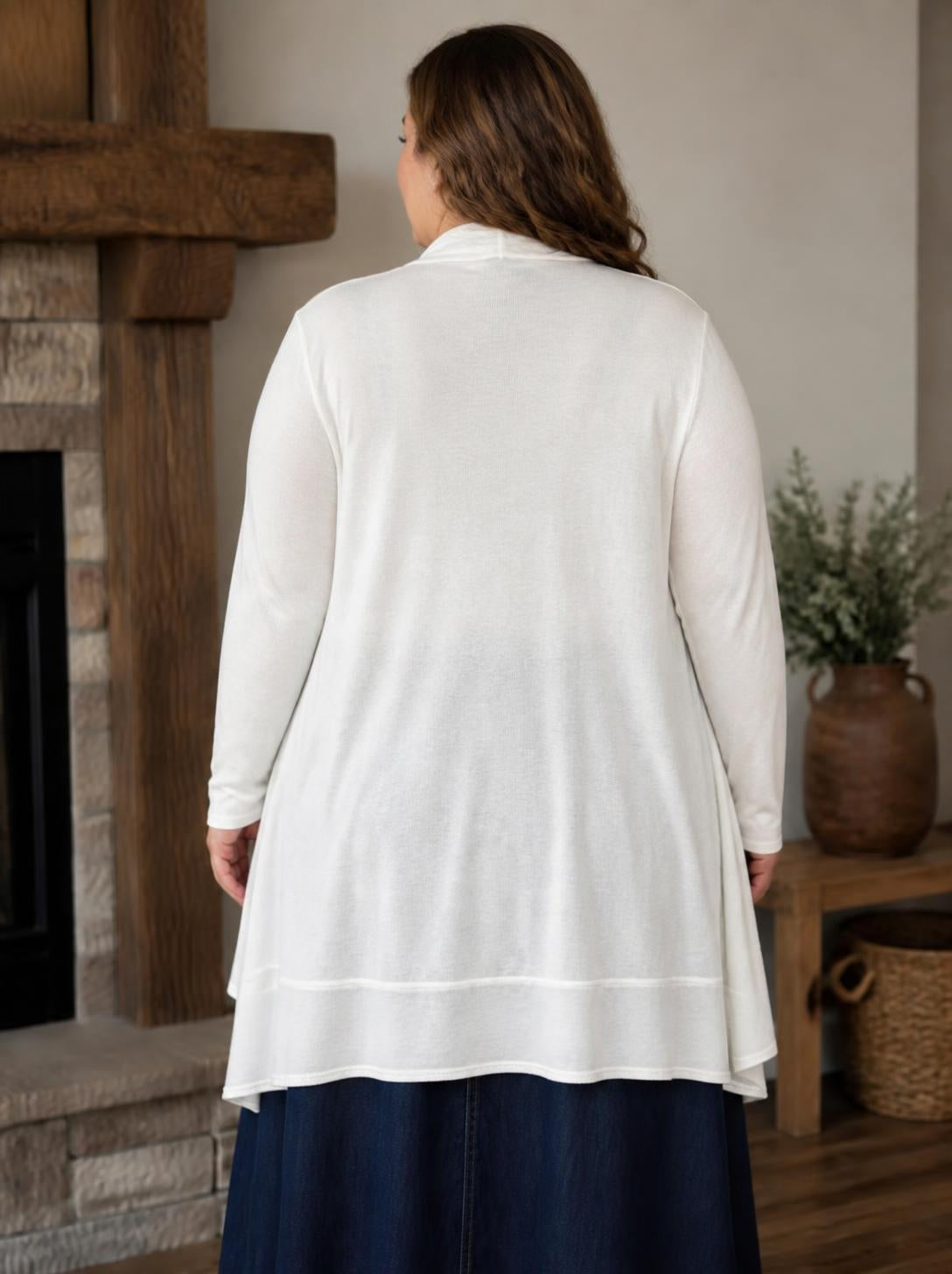 Azules White Plus Size Open-Front Cardigan lifestyle view 4