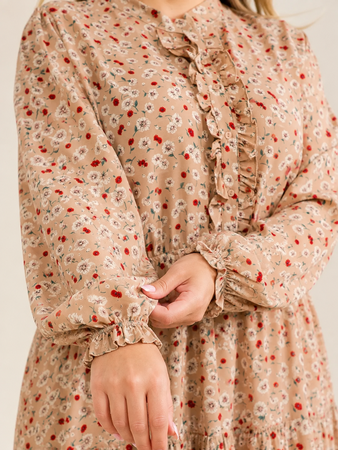 Plus Size Floral Button-Front Tiered Maxi Dress