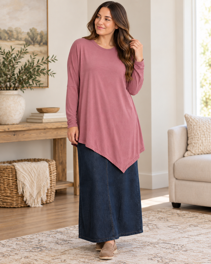 Azules Asymmetrical Hem Long Sleeve Tunic Top lifestyle view 2