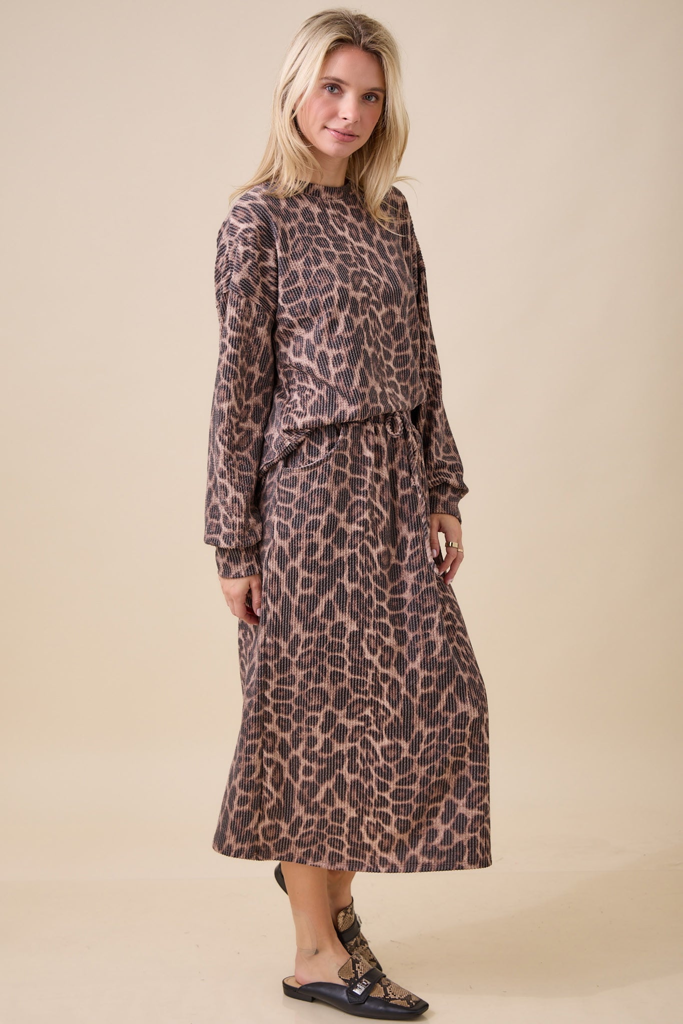 Comfy 2 piece Skirt Set with Pockets