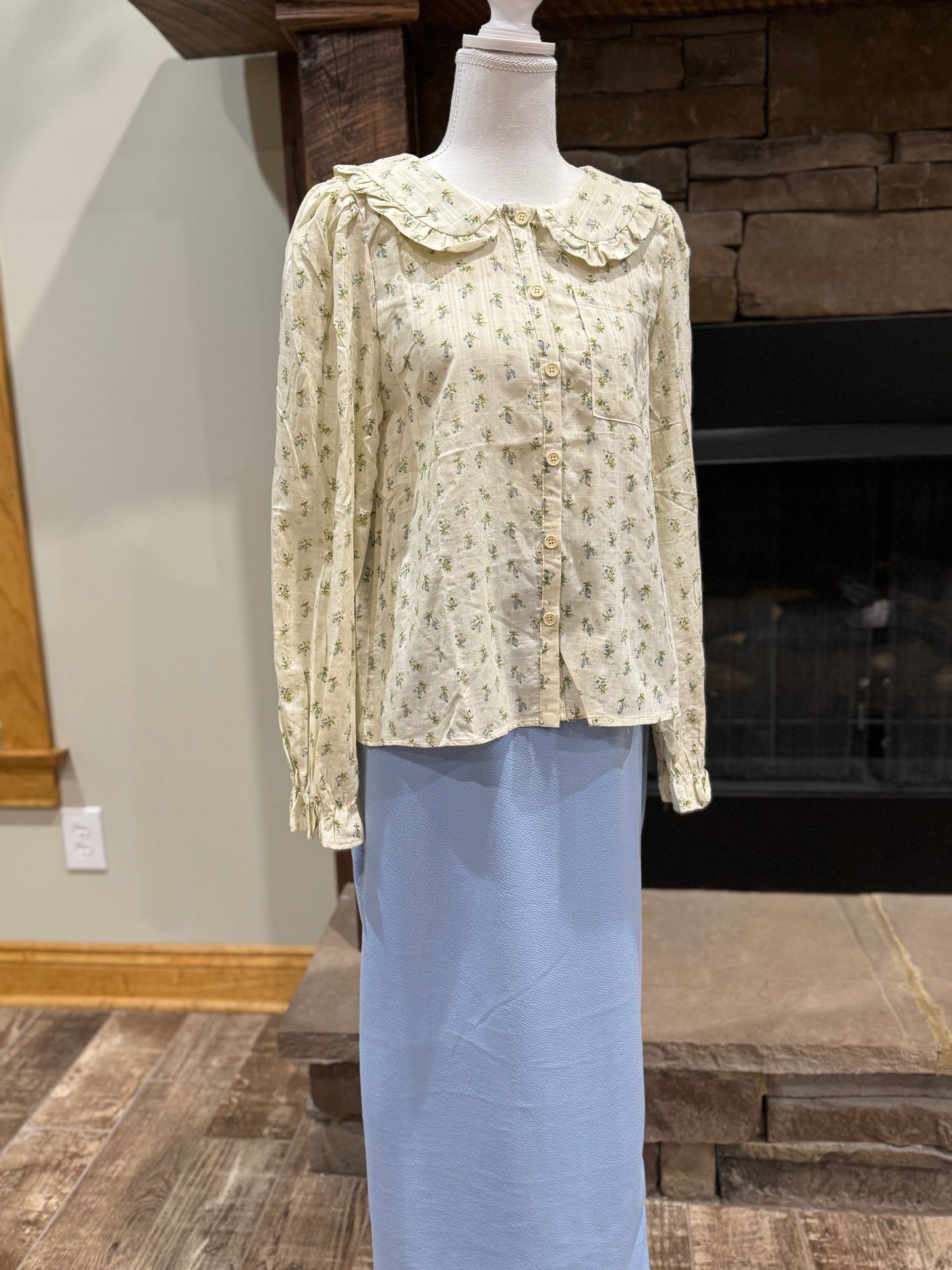 Dainty Ditsy Floral Button Down Top with Peter Pan Collar