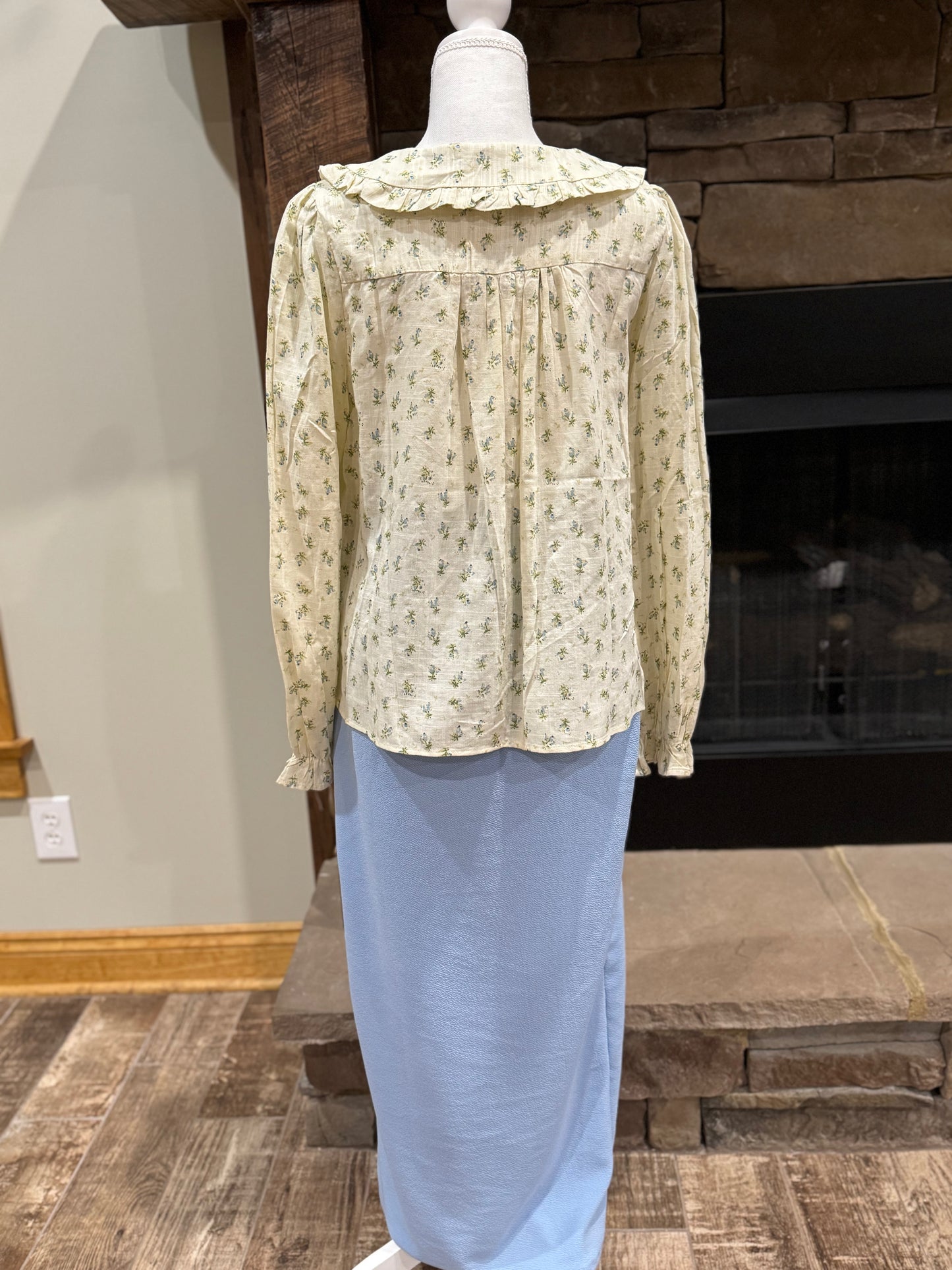 Dainty Ditsy Floral Button Down Top with Peter Pan Collar