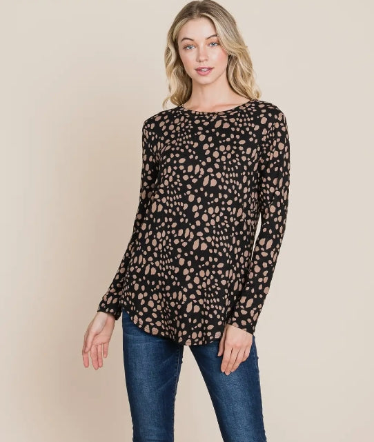 TL1567-PR Bombom Women's Animal Print Long Sleeve Top