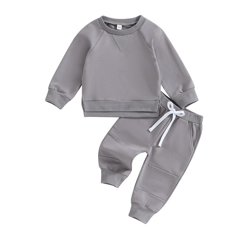 Baby toddler fall outfit set with long sleeve split hem tops and pocket pants in solid color, by August + Willow.
