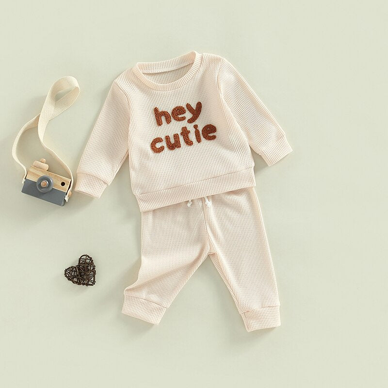 Baby toddler 2-piece outfit by August + Willow with long sleeve ribbed knit tops and pants for girl or boy, size 18-24 months.