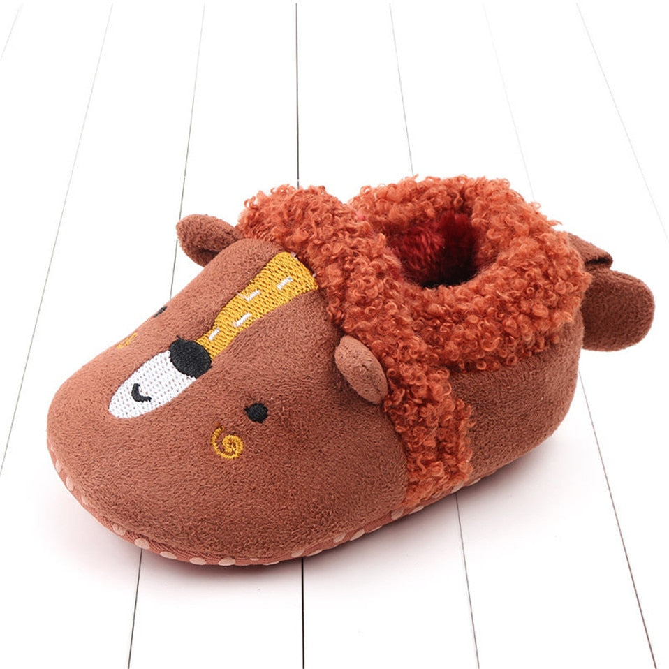 Pink penguin baby shoes for newborns and infants, anti-slip animal slippers by August + Willow for first walkers.
