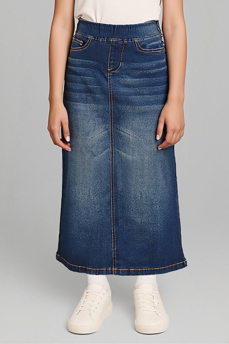 Girls denim maxi skirt with an elastic waistband in dark wash, stylish and comfortable from Be-Girl.