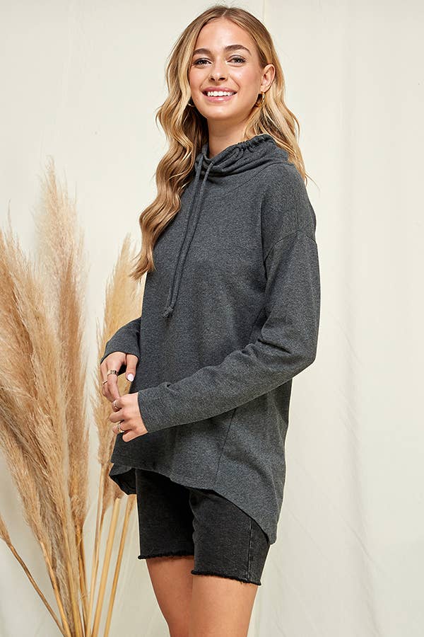 Culture Code high neck long sleeve top with high-low hem in soft white fabric, stylish and comfortable for everyday wear.