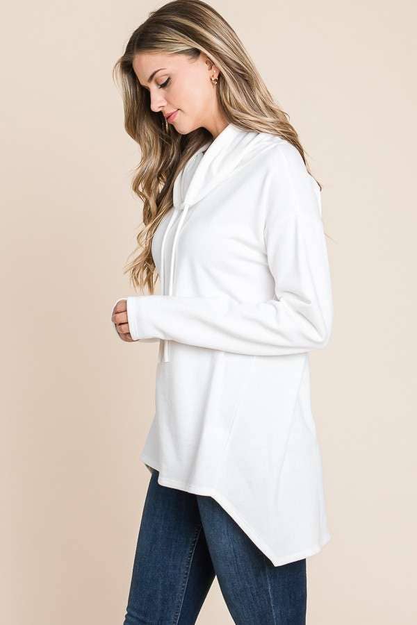 Culture Code high neck long sleeve top with high-low hem in soft white, stylish and comfortable for casual wear.