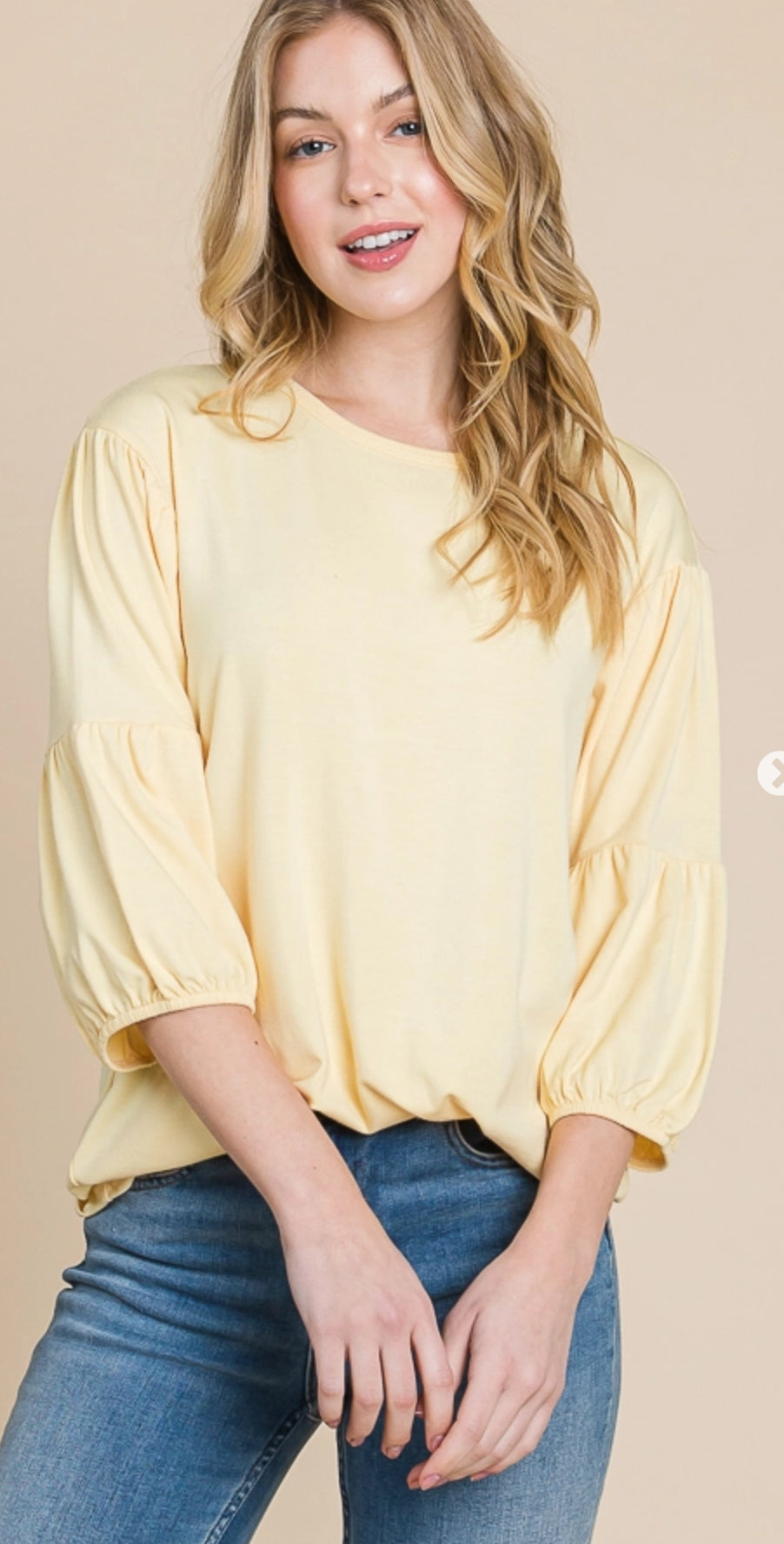 CultureCodeUSA coral 3/4 sleeve solid top with round neckline and bubble sleeves, stylish and comfortable women's casual wear.