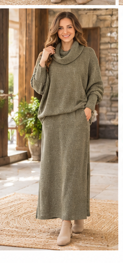 Dear Scarlett Wanderlust heathered olive waffle knit dress 03_01 lifestyle view