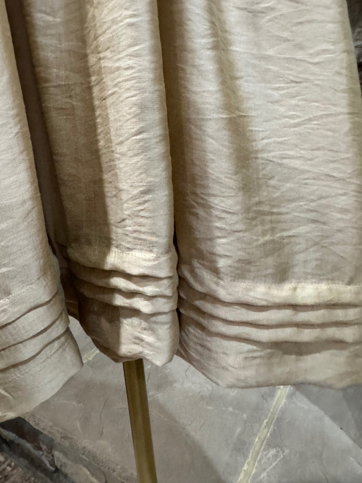 HEYSON champagne pintuck hem detail