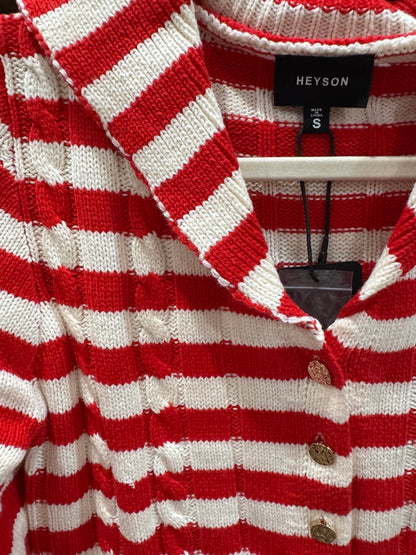 Close view of HEYSON red and cream striped cardigan collar