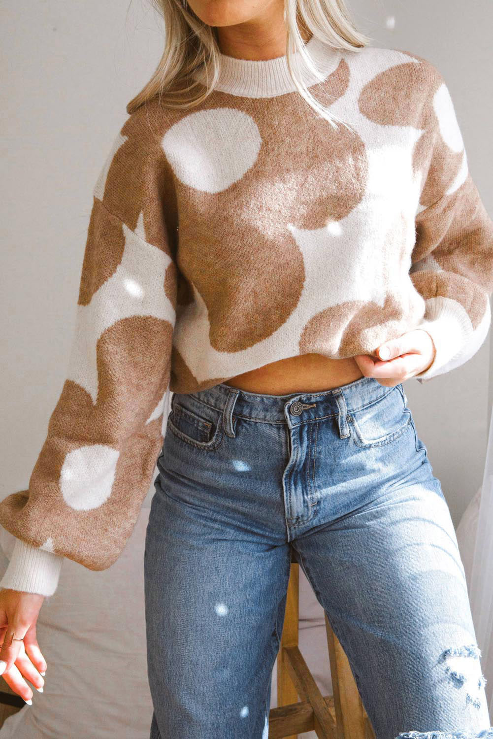 Khaki drop shoulder sweater with large floral pattern from ModestAndDevoted, made of viscose, polyester, and polyamide.
