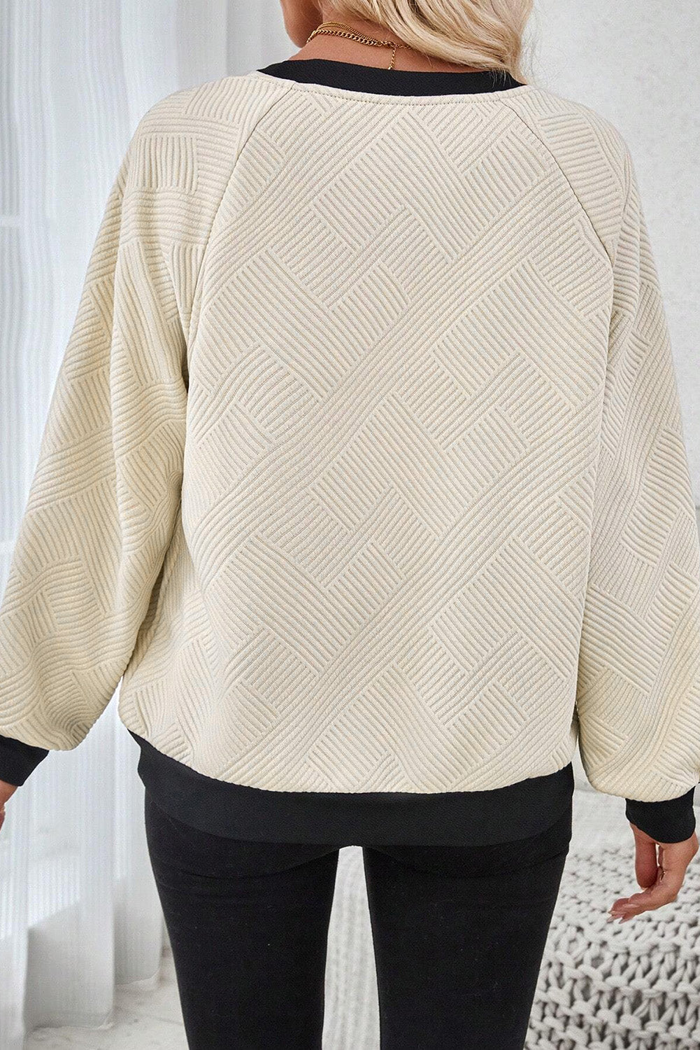 ModestAndDevoted Jet Stream color block edge raglan sleeve crew neck textured long sleeve top, polyester and elastane fabric.