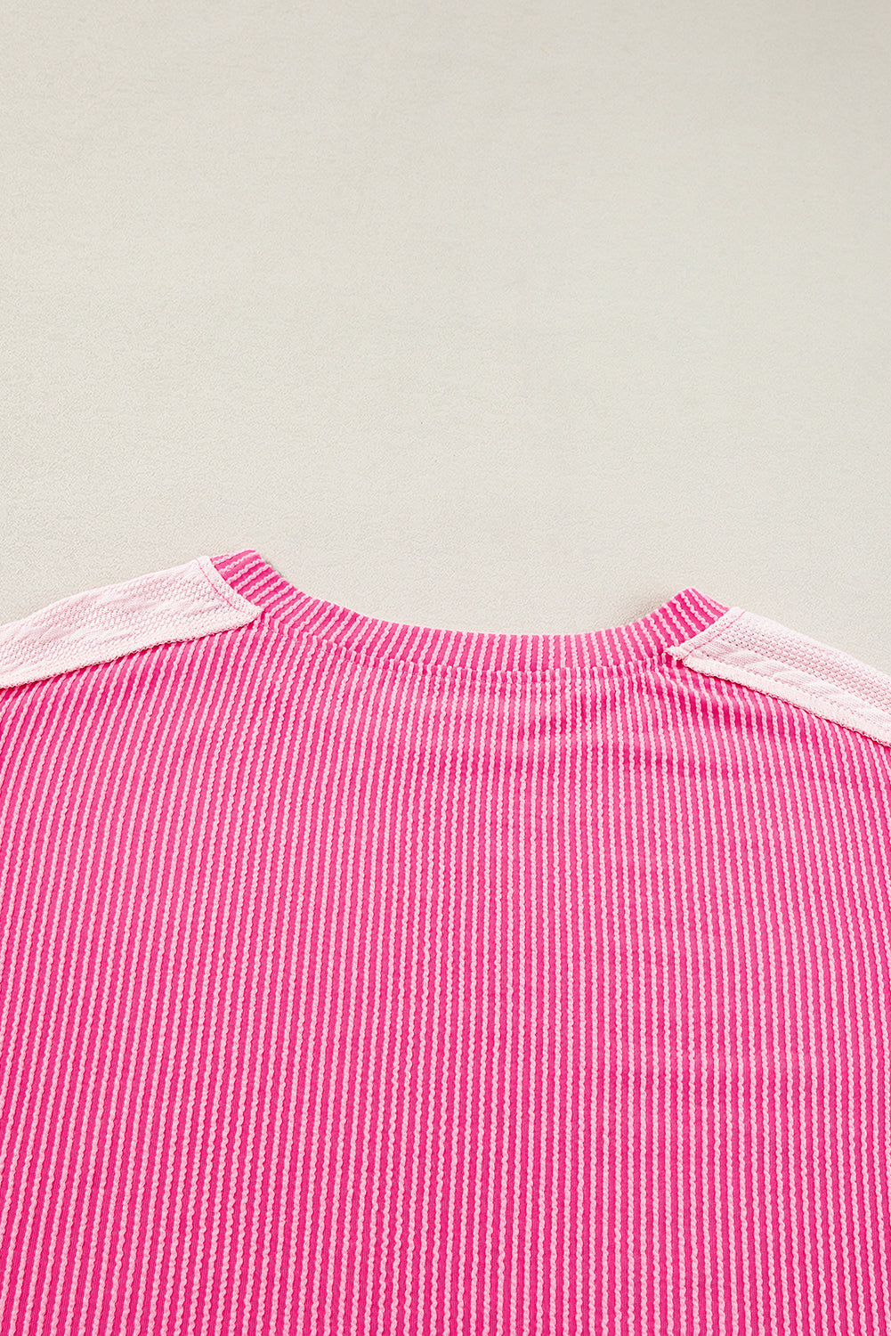 ModestAndDevoted Bonbon cable knit colorblock sweatshirt with exposed seams, featuring a cozy, stylish top made of polyester, viscose, and elastane.